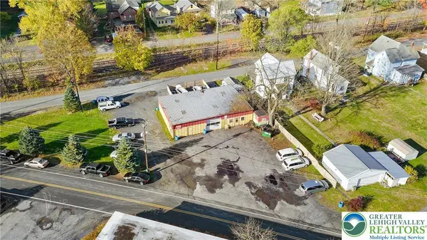 399 Oak ST, East Stroudsburg, PA 18301