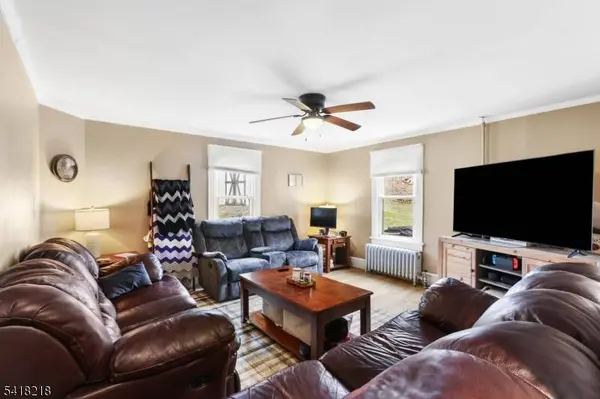 5-7 Vannatta Pl, Belvidere Twp., NJ 07823