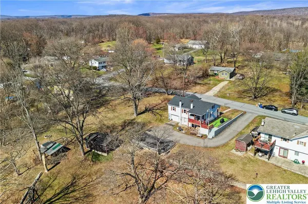 407 Jones ST, Portland Boro, PA 18343