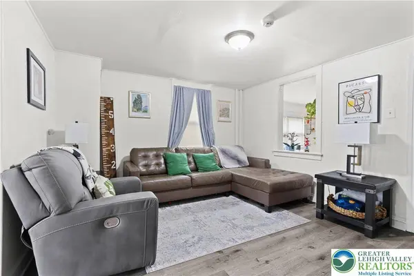 1113 Ferry ST, Easton, PA 18042