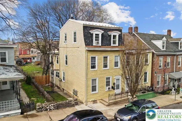 1113 Ferry ST, Easton, PA 18042