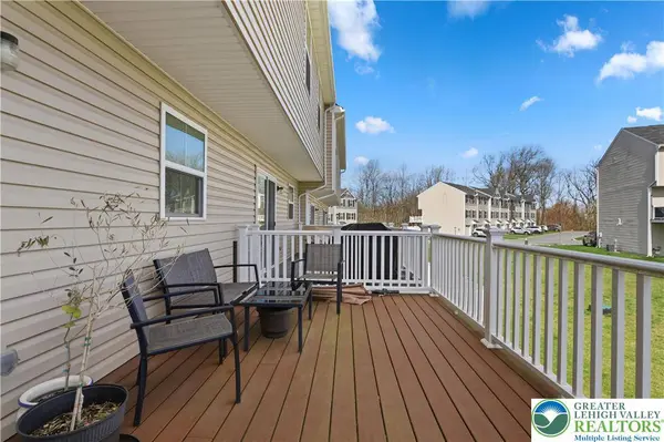 1929 Alex RD, Easton, PA 18040