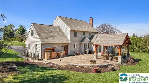 1625 Arrowwood DR, Forks Twp, PA 18040