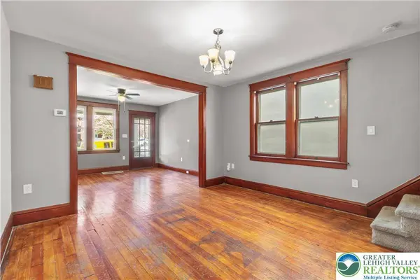 2028 Washington BLVD, Wilson Boro, PA 18042