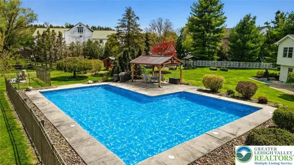 4263 Park AVE, Washington Twp, PA 18080