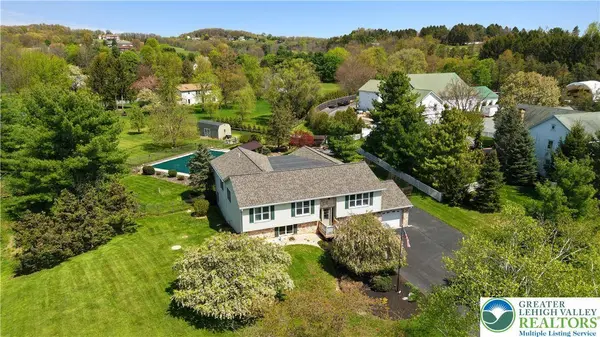 4263 Park AVE, Washington Twp, PA 18080