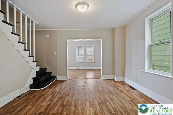 949 Wyandotte ST, Bethlehem City, PA 18015