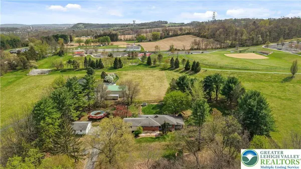 1042 Neffs Laurys RD, North Whitehall Twp, PA 18059