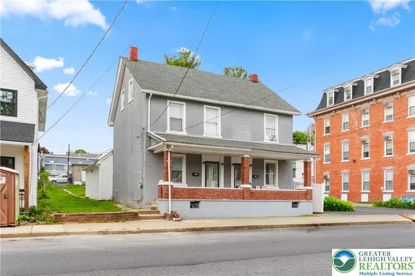 12 S Front ST, Coplay Boro, PA 18037