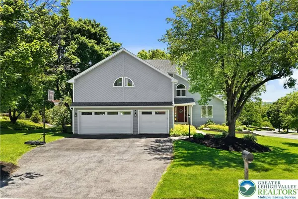 3646 Sturbridge PL, South Whitehall Twp, PA 18104