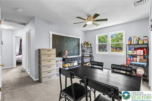 439 Bath AVE, Catasauqua Boro, PA 18032