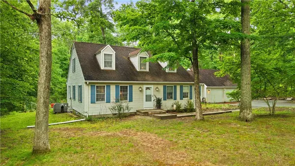 209 Remington RD, Smithfield Twp, PA 18301