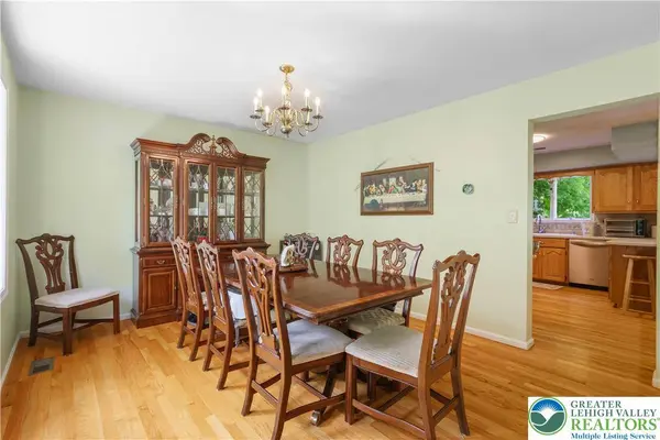 4471 Wagner DR, Bethlehem Twp, PA 18020