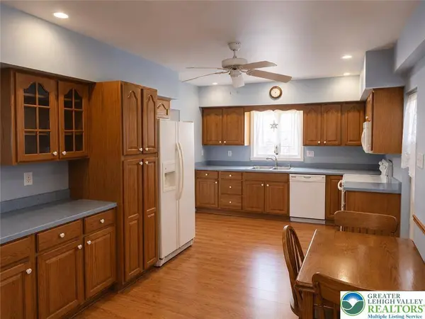 1024 Washington ST, Whitehall Twp, PA 18052