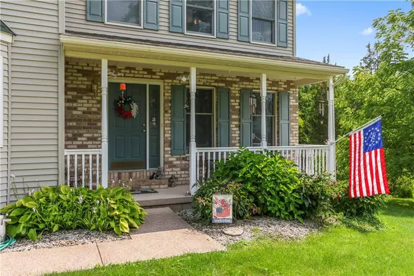 4006 Crest View DR, Hamilton Twp, PA 18360