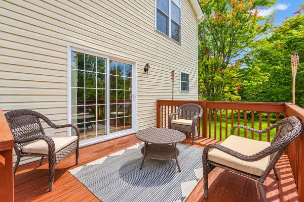 2742 Long Pond Rd, Long Pond, PA 18334-7806