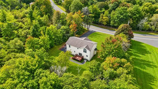 2742 Long Pond RD, Tobyhanna Twp, PA 18334