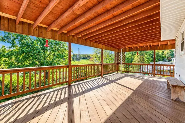 3712 Highland RD, North Whitehall Twp, PA 18078