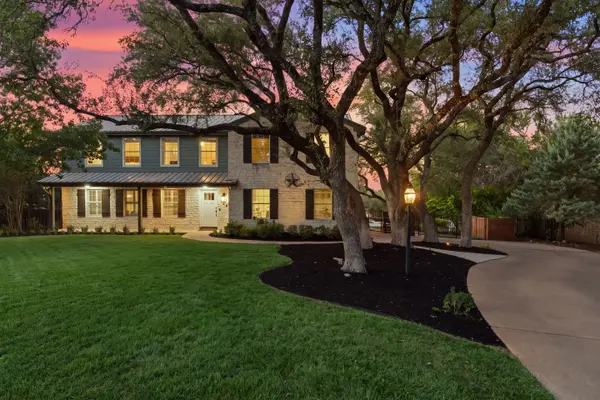 106 El Norte Ct, Lakeway, TX 78734-4515
