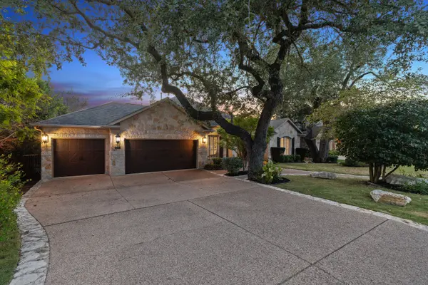 581 Aspen Dr, Austin, TX 78737-4592