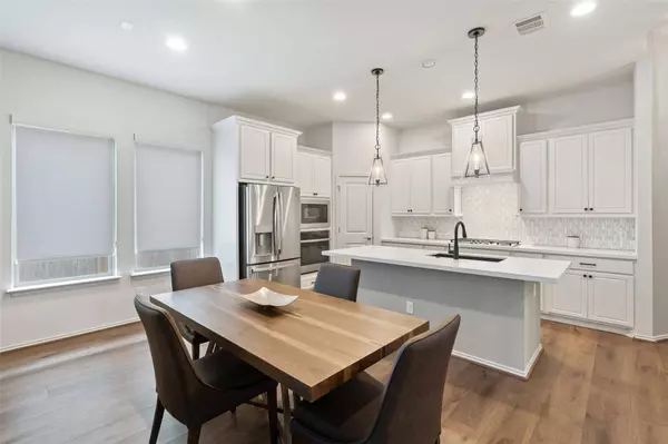 109 Freeman LOOP, Liberty Hill, TX 78642