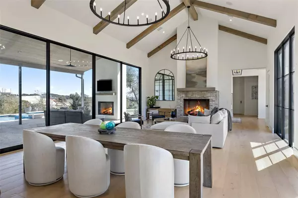 5805 Twin Peaks TRCE, Austin, TX 78738