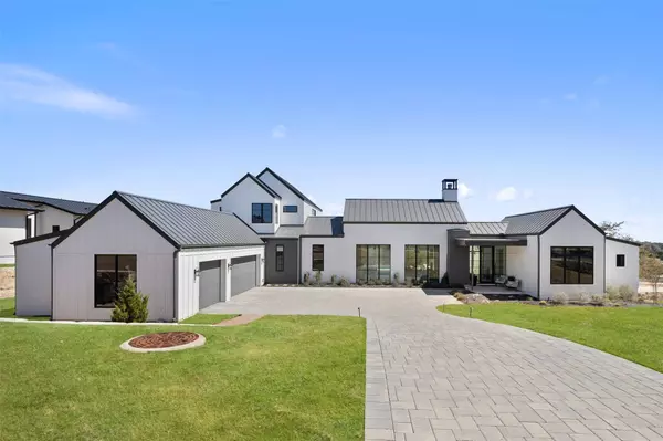 5805 Twin Peaks TRCE, Austin, TX 78738