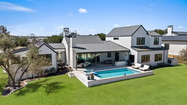 5805 Twin Peaks TRCE, Austin, TX 78738