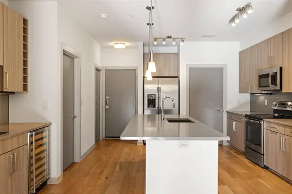 3600 S Lamar BLVD #206, Austin, TX 78704