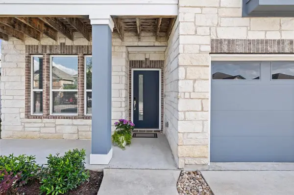 9809 Eloquence DR, Manor, TX 78653