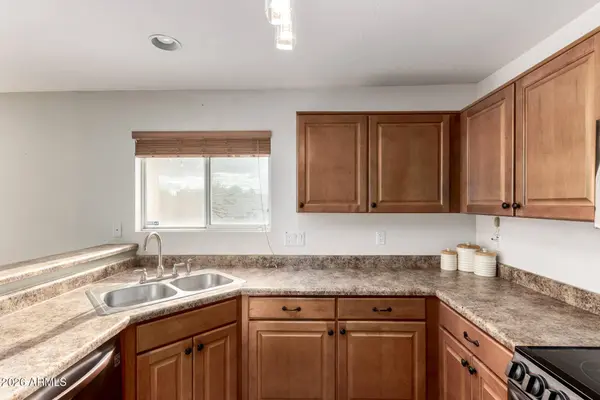 1491 E ROLLS Road, San Tan Valley, AZ 85143