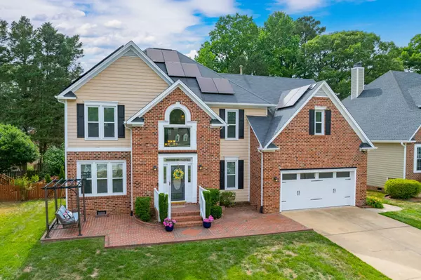 8913 Walking Stick Trl, Raleigh, NC 27615-4028