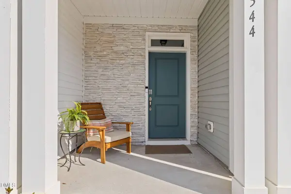 544 Barrington Row Avenue, Zebulon, NC 27597