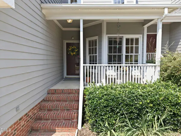 8211 Hempshire PL, Raleigh, NC 27613