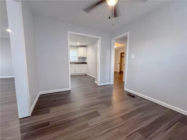 304 Irvin ST, Reidsville, NC 27320