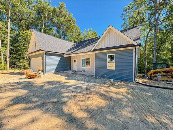 5909 Dehaven RD, Pleasant Garden, NC 27313