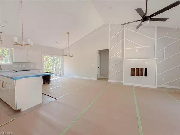 5909 Dehaven RD, Pleasant Garden, NC 27313