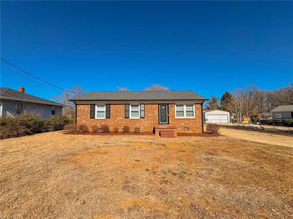 1409 Glenside DR, Greensboro, NC 27405
