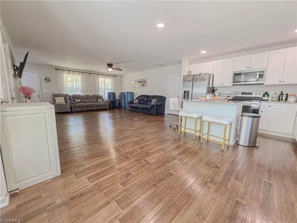 1011 Thurmond ST, Winston-salem, NC 27105