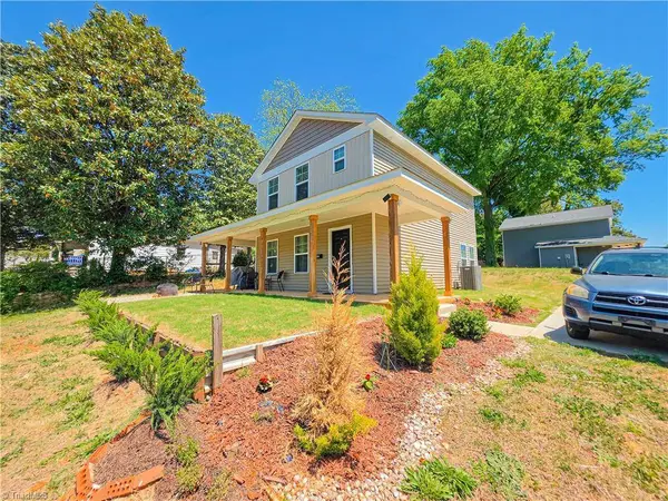 1011 Thurmond ST, Winston-salem, NC 27105