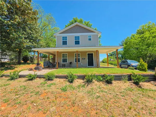 1011 Thurmond ST, Winston-salem, NC 27105