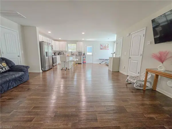 1011 Thurmond ST, Winston-salem, NC 27105