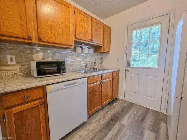 508 Liberty PL, Archdale, NC 27263