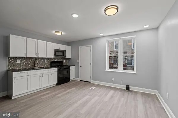 1011 S ITHAN ST, Philadelphia, PA 19143