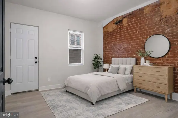 521 W WESTMORELAND ST, Philadelphia, PA 19140