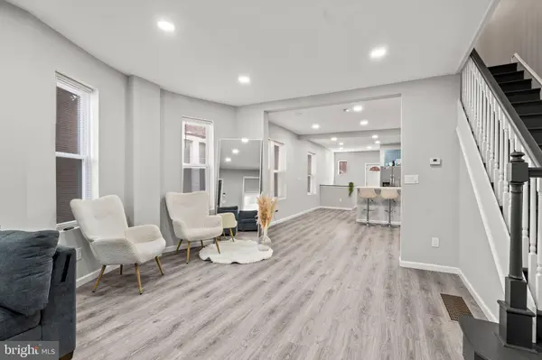 4928 FLORENCE AVE, Philadelphia, PA 19143