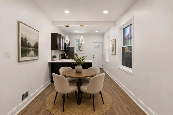 2933 MASTER, Philadelphia, PA 19121