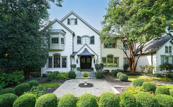 Inside Reston’s Hidden Luxury Neighborhoods: Waterfront Homes, Custom Estates & Exclusive Communities