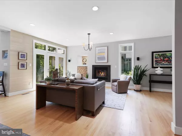 1451 WATERFRONT RD, Reston, VA 20194