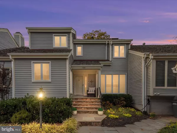 1303 WEDGEWOOD MANOR WAY, Reston, VA 20194